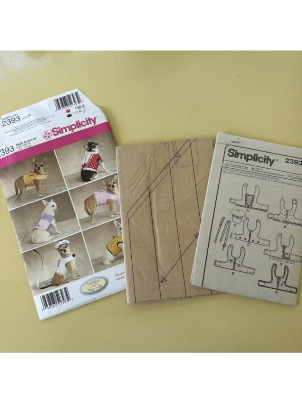 Dog Clothes Pattern Simplicity 2393 Size 1.5 to 8 Pounds Vests Costumes Uncut FF